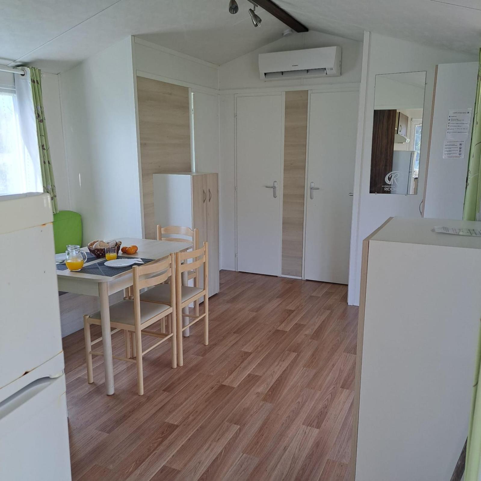 Natur Camping Landshause Burinhosa ภายนอก รูปภาพ